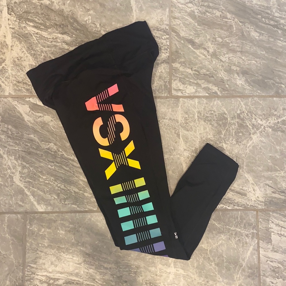 Victoria Secret Sports multicolor knockout legging